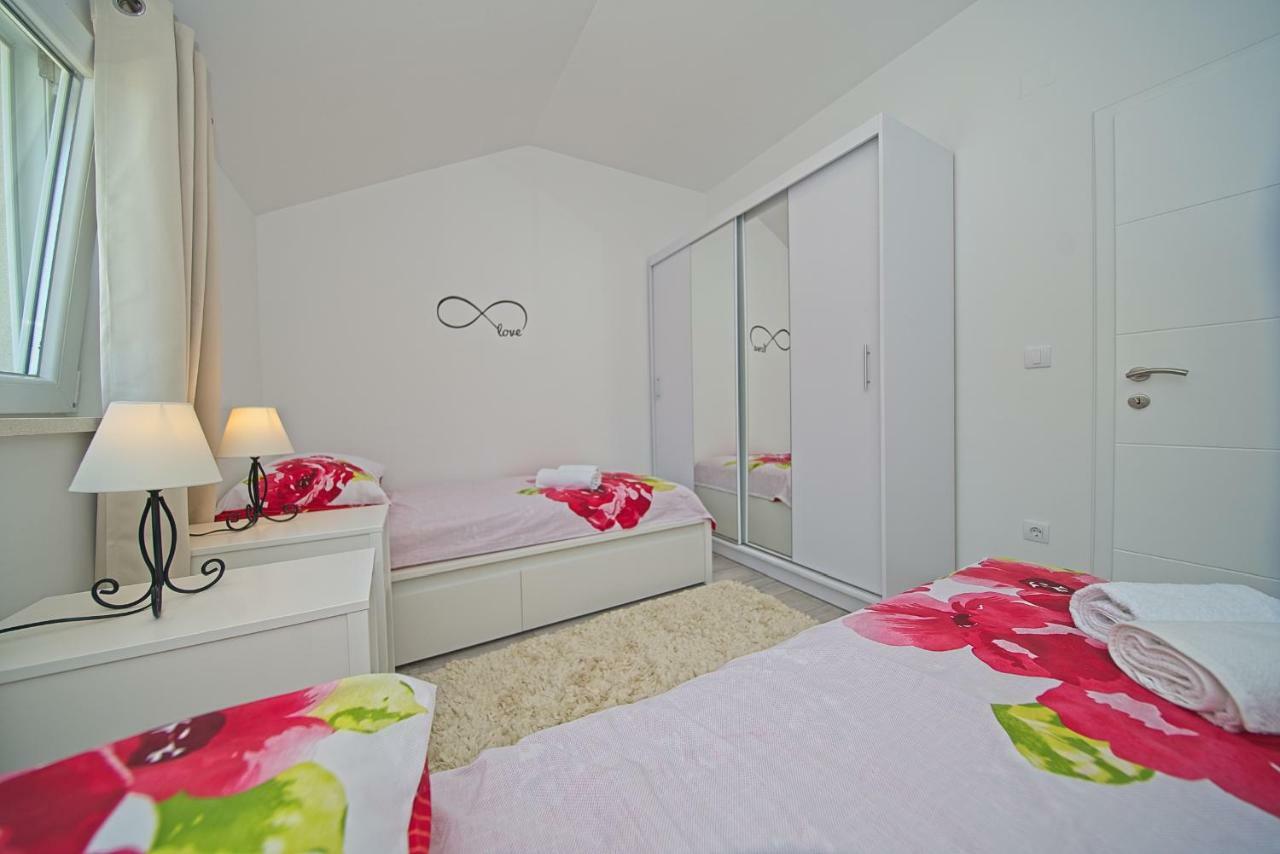 Apartment Dvina Ντουμπρόβνικ Εξωτερικό φωτογραφία